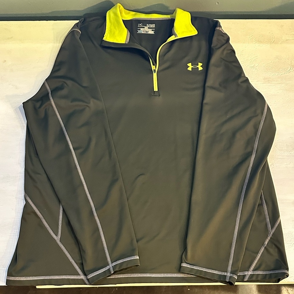 Under Armour Men's Performance Jacket in Black and Yellow 1/4 Zip - Picture 3 of 10